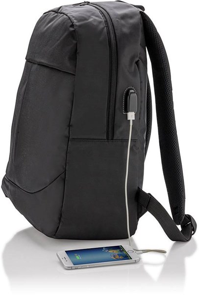 Obrázky: Čierny ruksak na notebook s USB výstupom, Obrázok 5