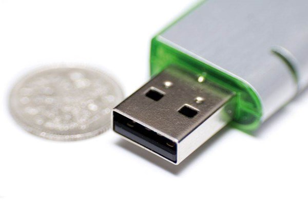 Obrázky: Netlink zelený USB flash disk - LED indikátor 32GB, Obrázok 2