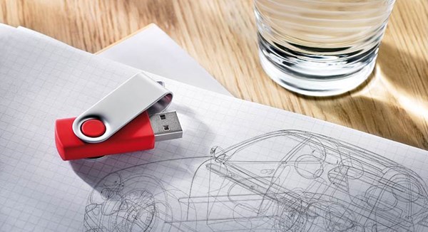 Obrázky: Twister Techmate červeno-strieborný USB disk 4GB, Obrázok 3