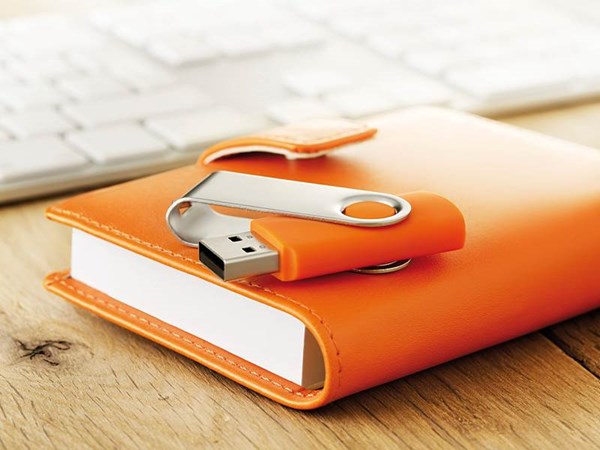 Obrázky: Twister Techmate oranžovo-strieborný USB disk 4GB, Obrázok 2