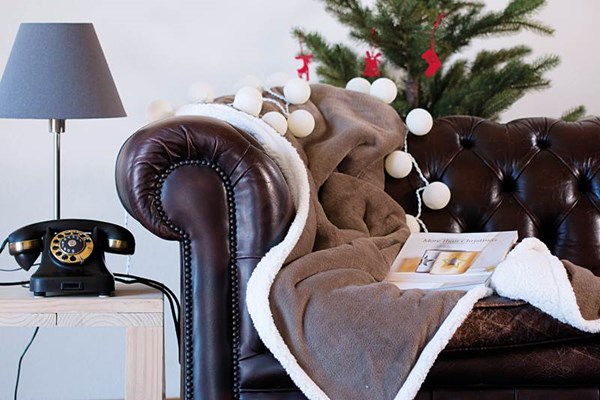 Obrázky: Béžová flísová deka s podšitím a komplimentkou, Obrázok 2