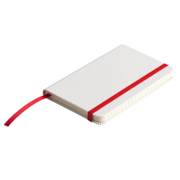 Obrázky: Biely blok A6, červená elastická páska, linajky