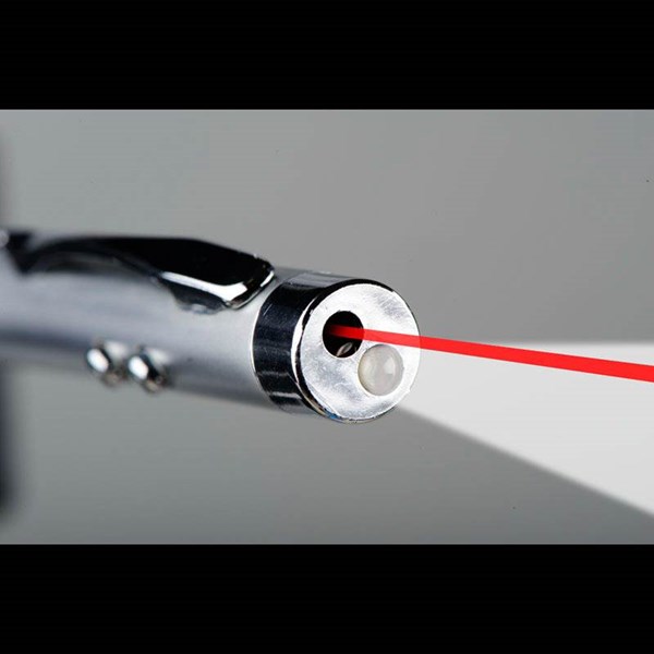 Obrázky: Strieborné guličkové pero s laserovým ukazovadlom, Obrázok 3