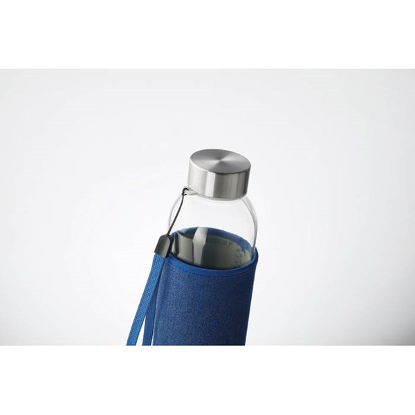 Obrázky: Sklenená fľaša 500ml v modrom neoprenovom puzdre, Obrázok 4