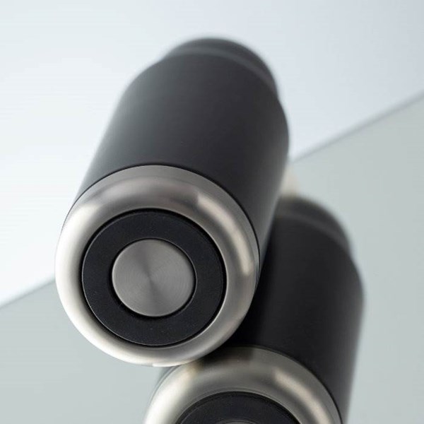 Obrázky: Čierna kovová termoska 530 ml, dizajnová rukoväť, Obrázok 9
