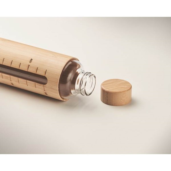 Obrázky: Sklenená fľaša s bambusovým krytom, 600ml, hnedá, Obrázok 7