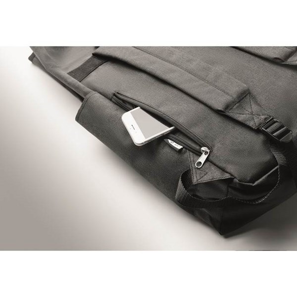 Obrázky: Čierny ruksak z 600D RPET s rolovacím uzáverom, Obrázok 3