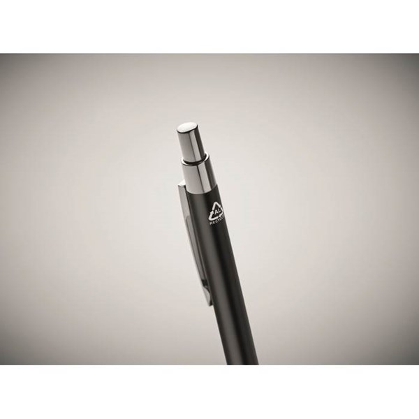 Obrázky: Čierne guličkové pero z hliníka s modrou náplňou, Obrázok 6