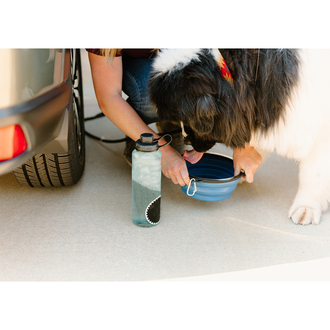 Obrázky: Modrá plastová skladacia miska pre psov, karabína, Obrázok 4