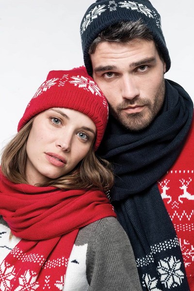 Obrázky: Červená akrylová zimná pletená čiapka s brmbolcom, Obrázok 7