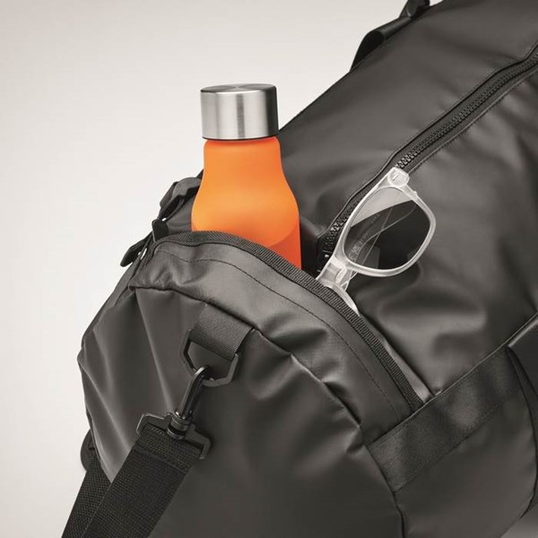 Obrázky: Čierna športová taška z tarpaulínu, bočné vrecko, Obrázok 7