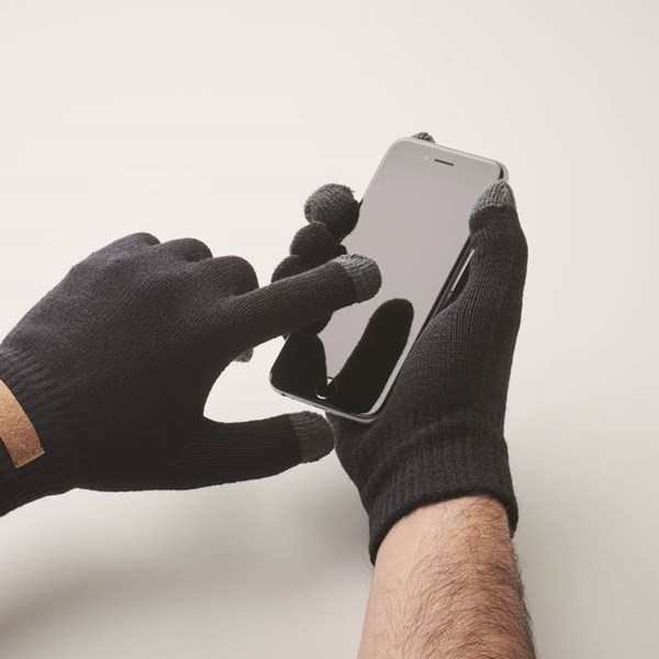 Obrázky: Čierne hmatové rukavice z RPET s korkovým štítkom, Obrázok 4