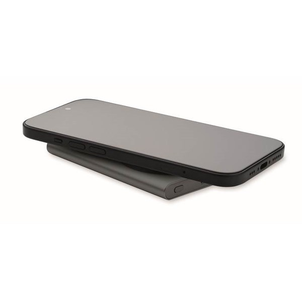Obrázky: Powerbanka 5000 mAh s bezdr.magnet.nab.,titánová, Obrázok 2