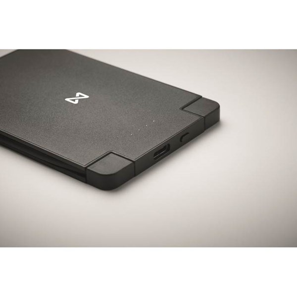 Obrázky: Magnetická powerbanka 2500 mAh, vstavané káble, Obrázok 6