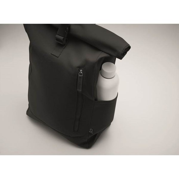 Obrázky: Čierny rolovací ruksak 390g, suchý zips a vrecko, Obrázok 4