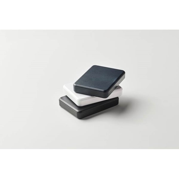 Obrázky: Powerbanka 5000 mAh z recykl. ABS, čierna, Obrázok 9