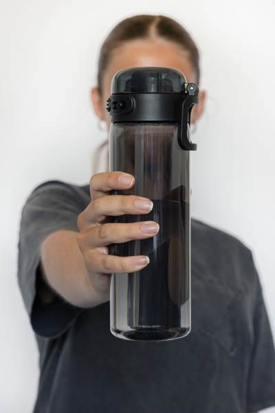 Obrázky: Športová fľaša na vodu, RPET 800 ml, čierna, Obrázok 10