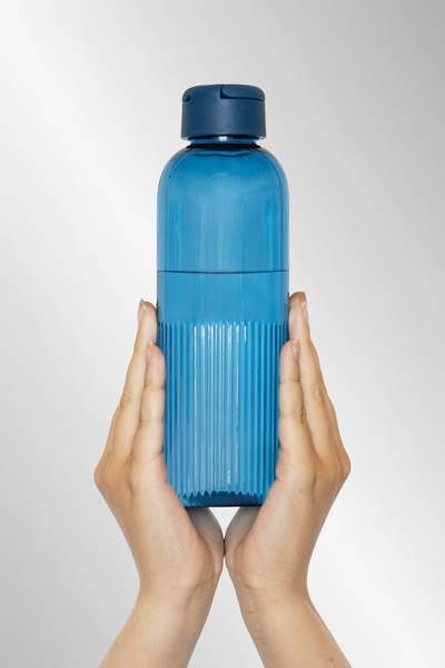 Obrázky: Neprieust. fľaša RPET 750 ml, vlnit. efekt, modrá, Obrázok 10