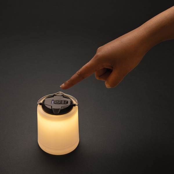 Obrázky: Prenosná USB LED stolová lampa z RCS RPET, Obrázok 6