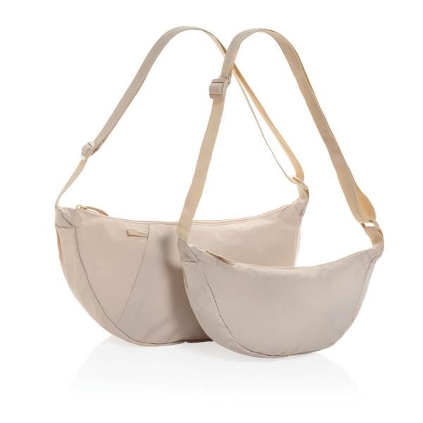 Obrázky: Crossbody XL polmesiac z RPET AWARE , béžová, Obrázok 6