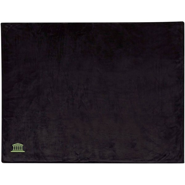 Obrázky: Čierna deka z recyklovaného sherpa materiálu GRS, Obrázok 4