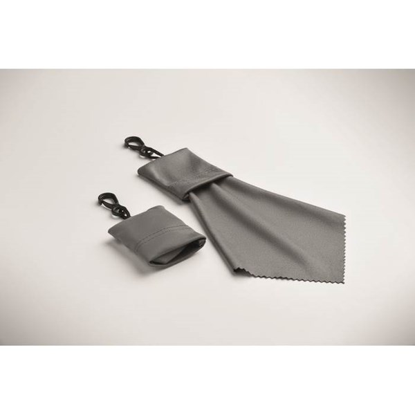 Obrázky: Šedá čistiaca handrička z RPET s puzdrom, Obrázok 4