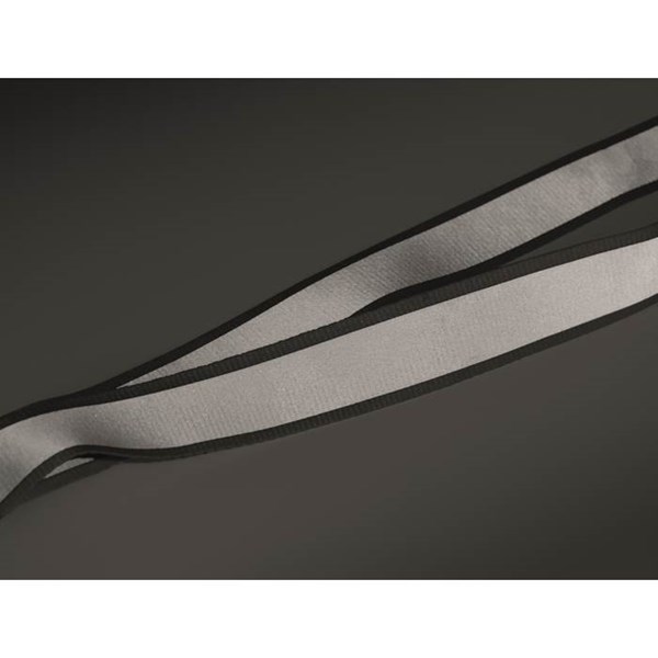 Obrázky: Reflexná šnúrka 25mm z RPET, čierna, Obrázok 5