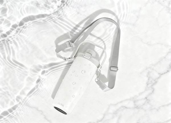 Obrázky: Recyklovaný nerez termohrnček s remienkom, biely, Obrázok 11