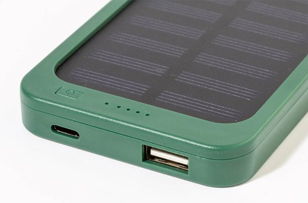 Obrázky: Powerbanka 4000 mAh z ABS, solárne nab., zelená, Obrázok 5