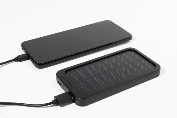 Obrázky: Powerbanka 4000 mAh z ABS, solárne nab., čierna, Obrázok 6