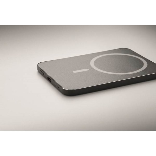 Obrázky: Tenká magnetická powerbanka 20W, 5000mAh, Obrázok 6