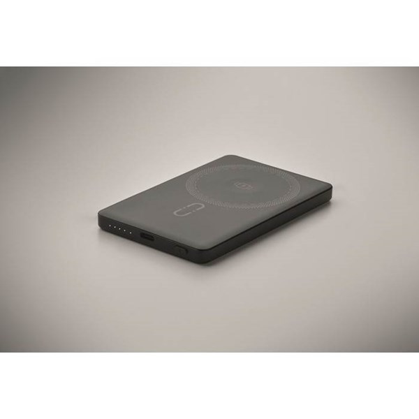 Obrázky: Čierna magnetická powerbanka 5000mAh 15W, Obrázok 5
