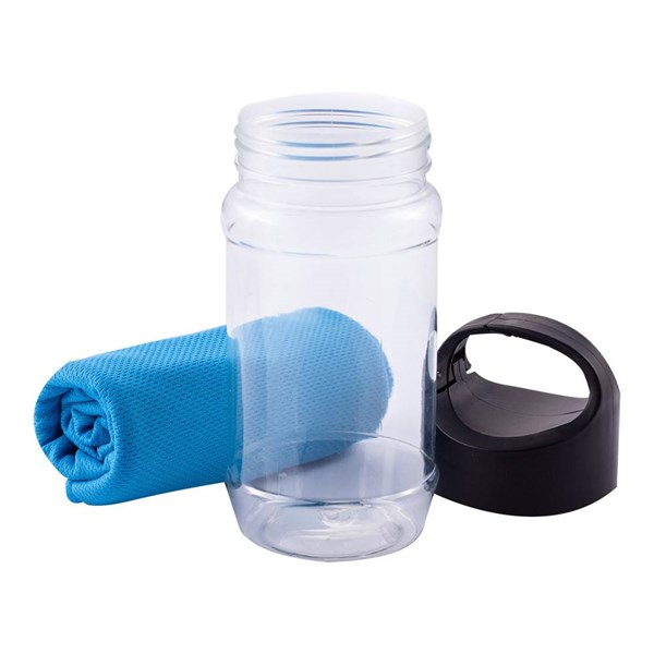 Obrázky: Športová fľaša s modrým uterákom na osvieženie, Obrázok 2