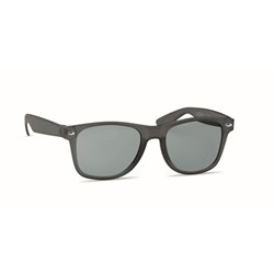 Obrázky: Transparentné šedé slnečné okuliare s RPET obrubou