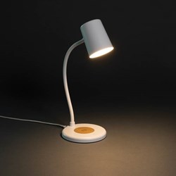 Zobrazit detaily pro Stolová lampa Zenara 15W bezdr.nabíjaním,RCS plast Obrázky: Stolová lampa Zenara 15W bezdr.nabíjaním,RCS plast